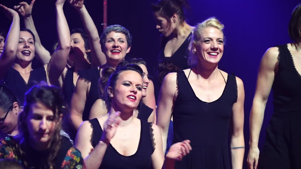 Ouverture du Festival par Portés de femmes