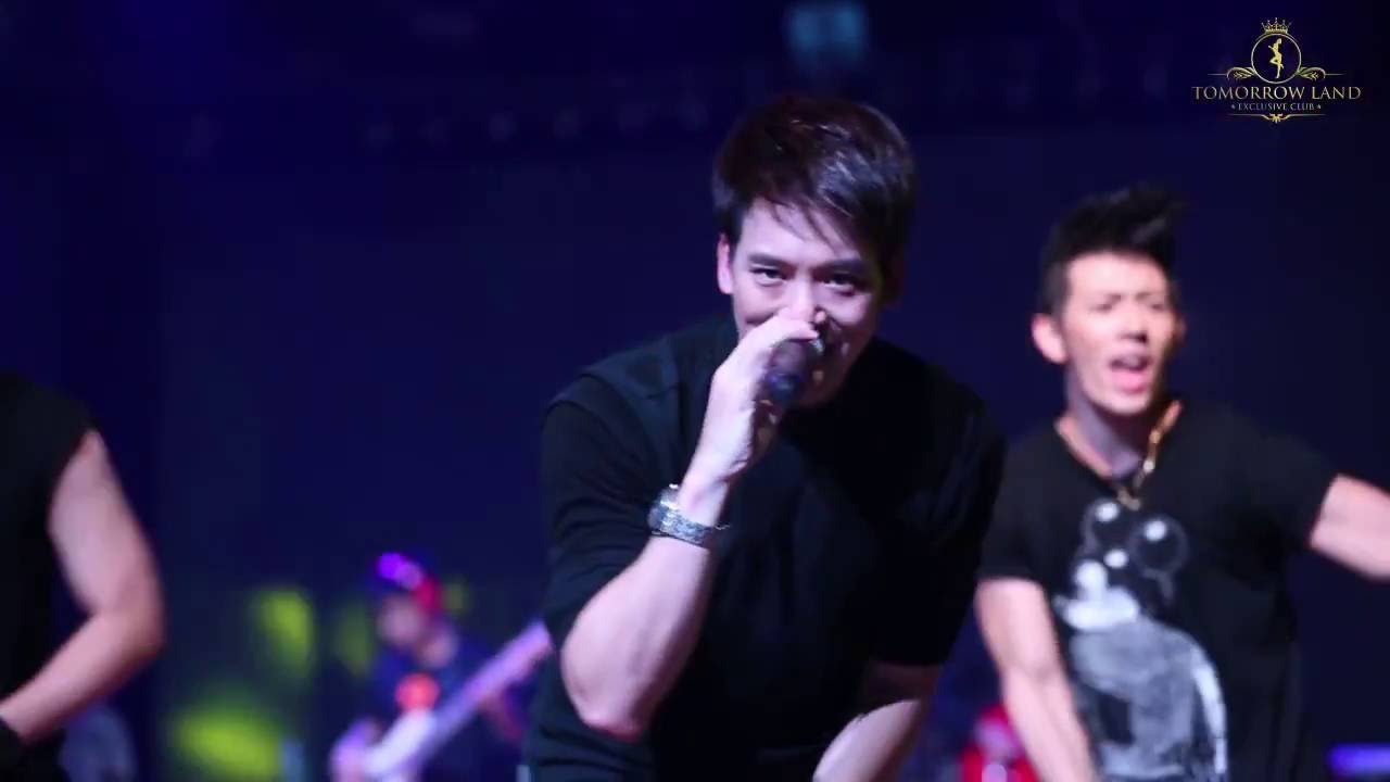 จังหวะหัวใจ - บี้ สุกฤษฎิ์ at Tomorrow Land