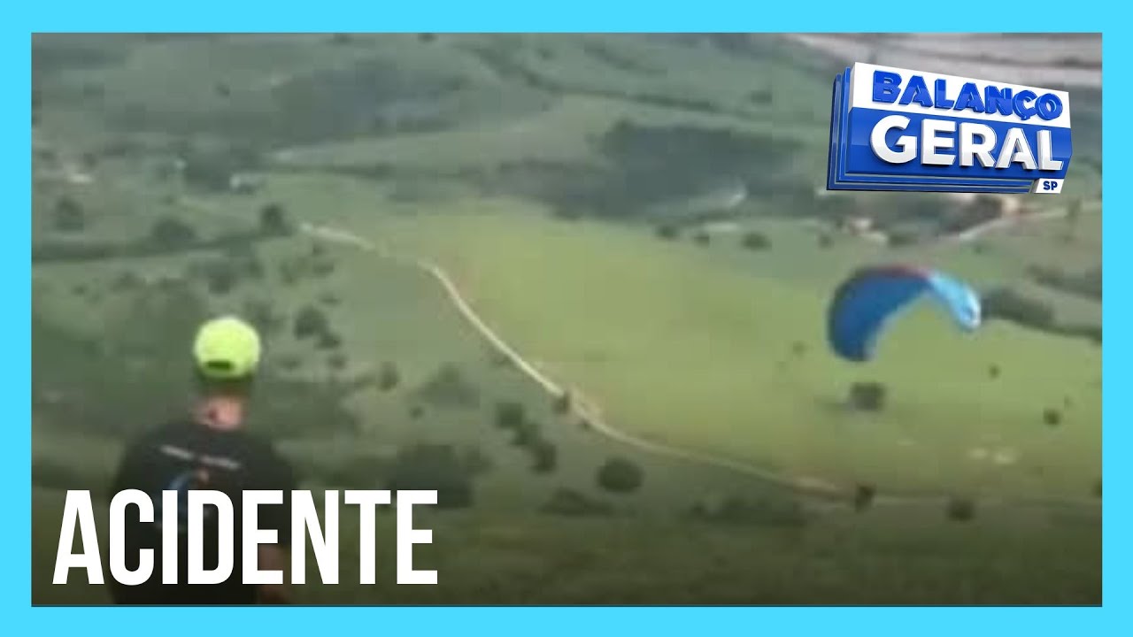 Piloto de parapente perde o controle e é resgatado de helicóptero no interior de SP