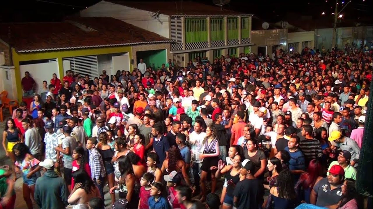 Forrocasado atrai multidão para Olho D'água do Casado