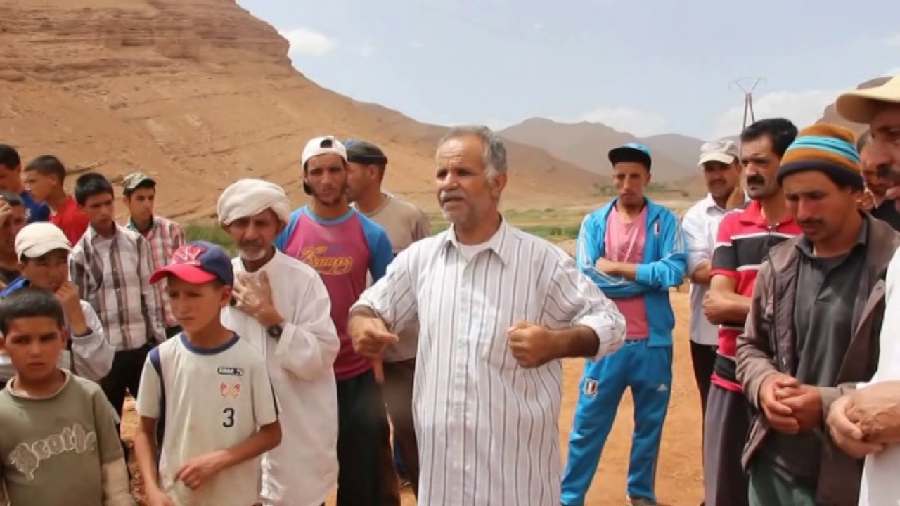 بالفيديو ... مؤثر.... زايد تقرايوت يدمع الحاضرين في جنازة الطفلة خديجة اوعدو بايت هاني
