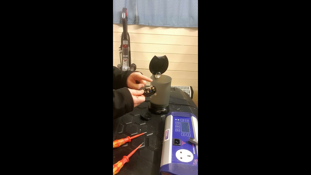 How to PAT test a Travel Kettle