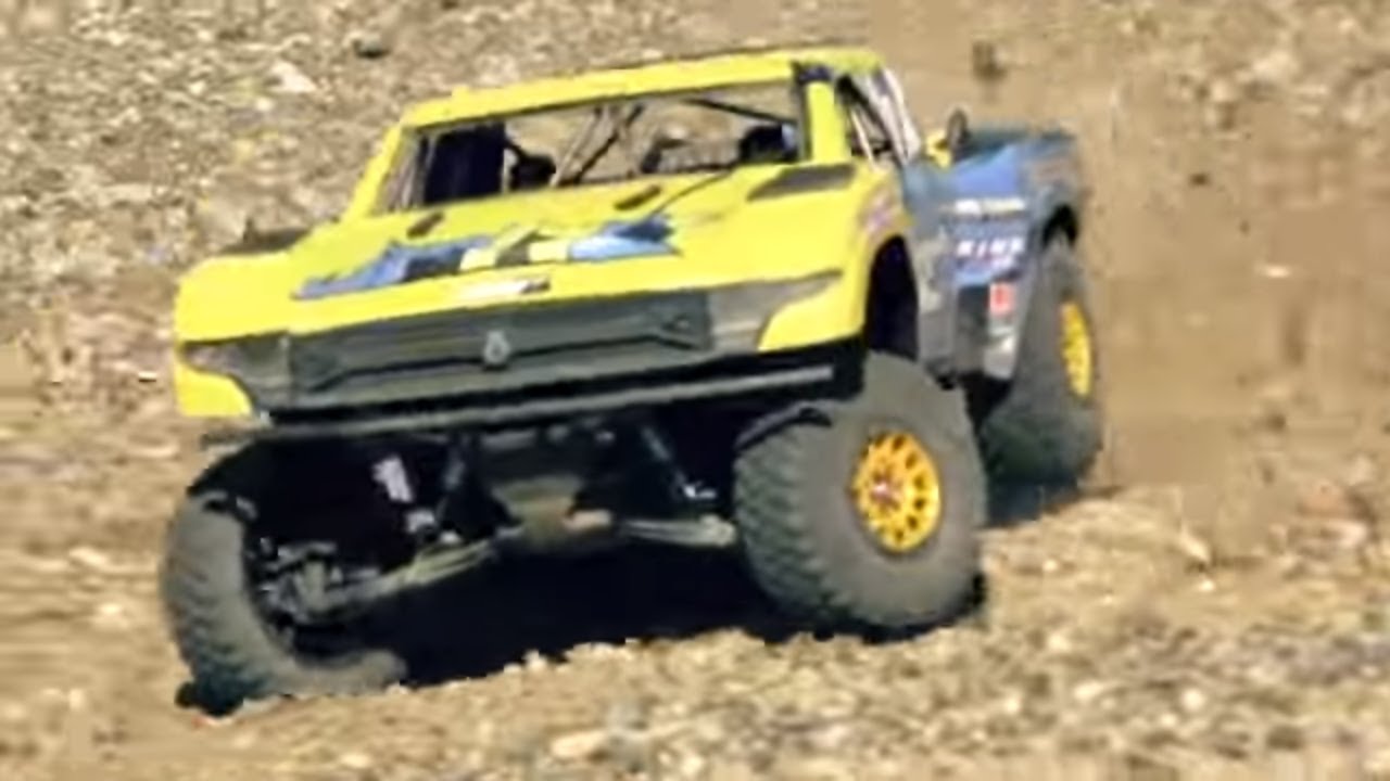 HPM Axial Score Trophy Truck - Suspension Dream on RC Super Truck !