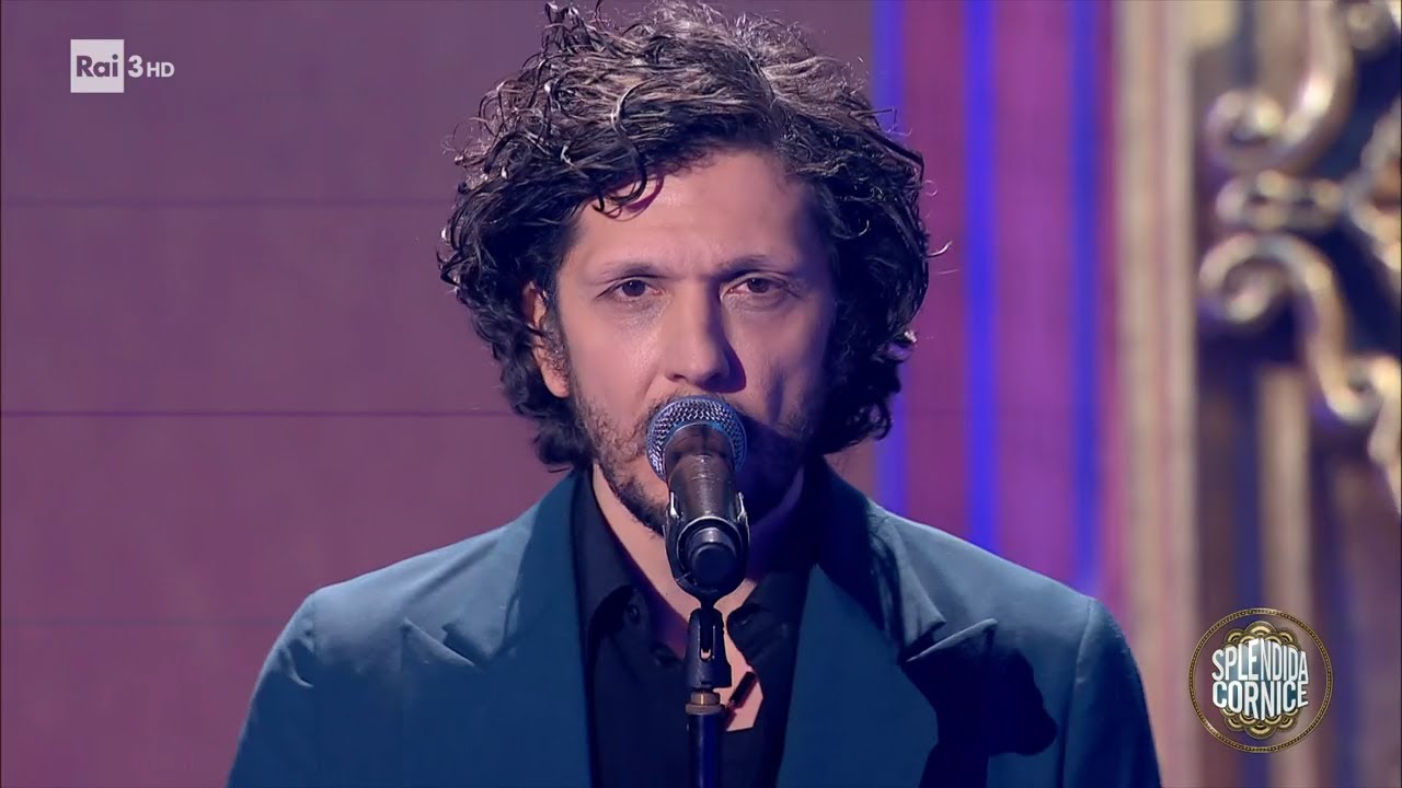 Ermal Meta canta 