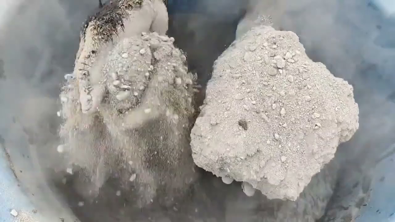 Full dusty gritty sand cement crumbling in water 💦 SA ASMR
