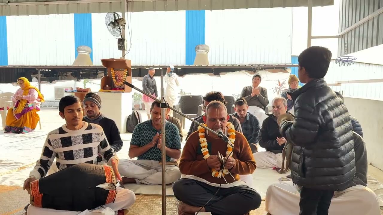 Special Kirtan on Occasion of Sri Advait Aacharya Appearance Day