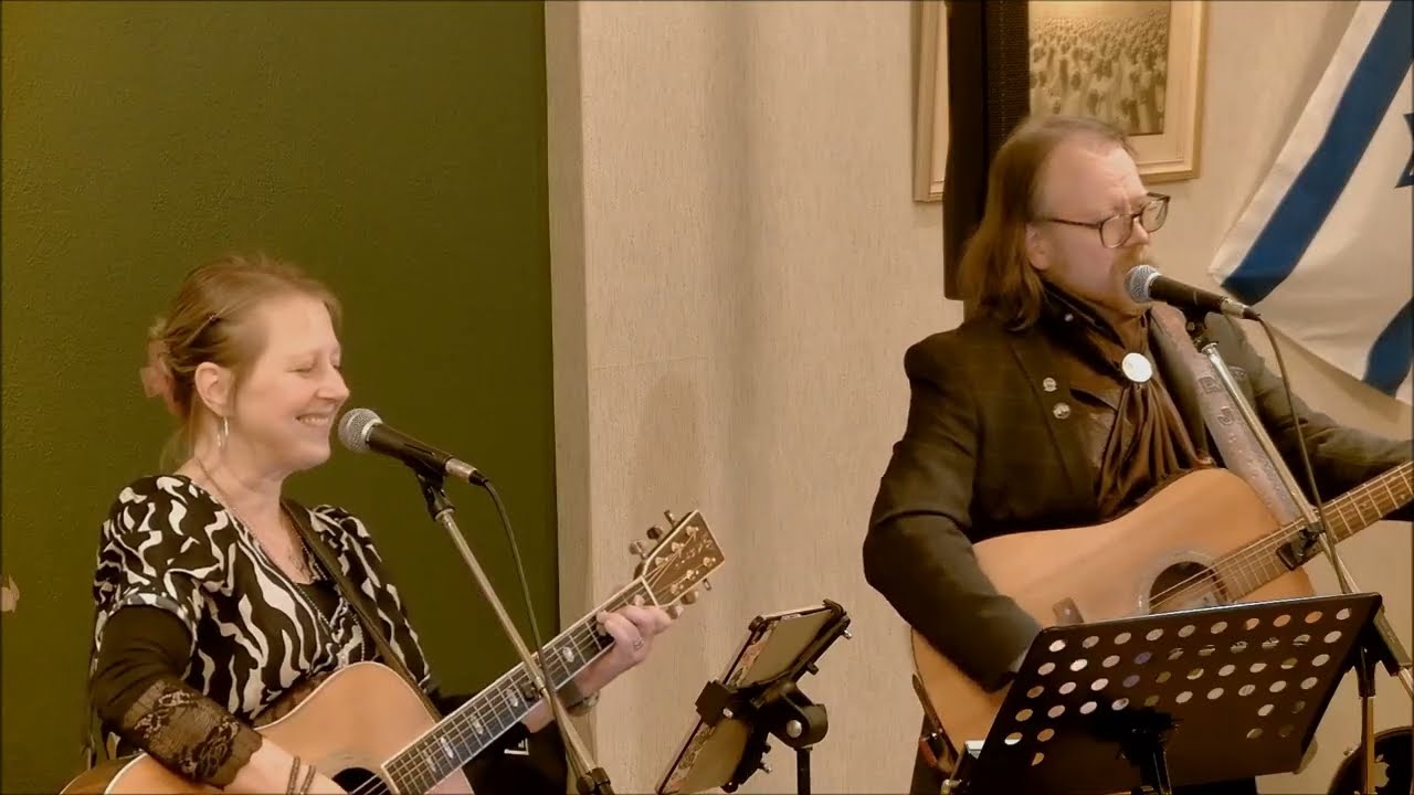 Möteshelg med Ove Marcelind. Sång av Karin & Rickard Johansson.