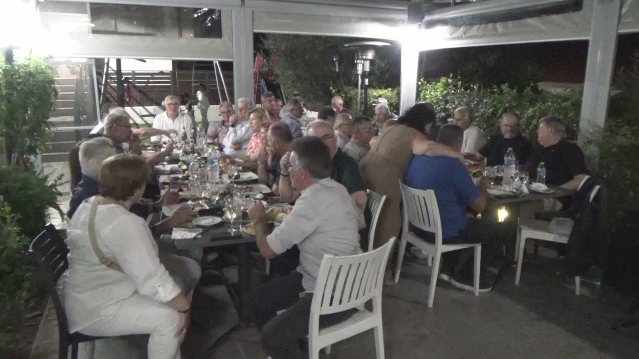 Συνάντηση Αποφοίτων Λυκείου Φαρσάλων ετους 1978 στο κέντρο κονάκι σήμερα Σάββατο 23 Αυγούστου 2025