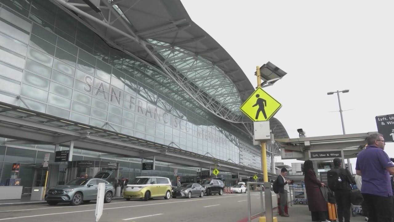 Bay Area tourists return from Mexico