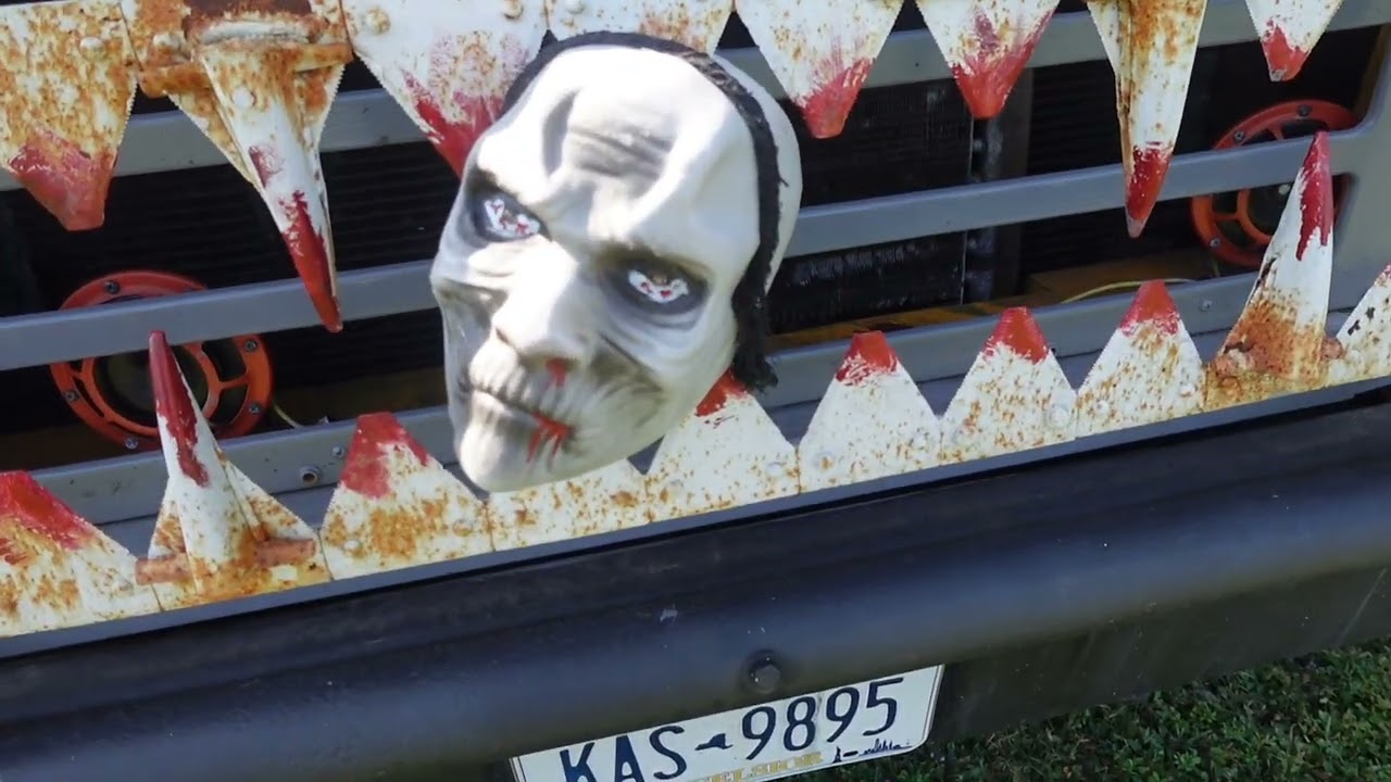 Crazy car show