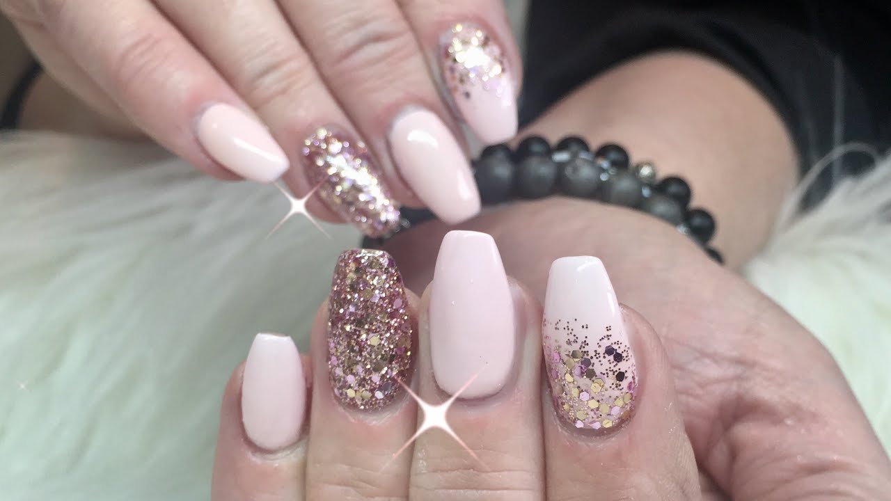 All Natural Nails/Applying Loose Glitter/Madam Glam