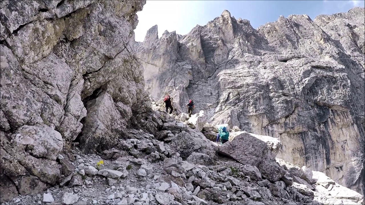 Alta Via 2 Dolomites in 11days, day9, Rif. Cereda - Bivacco Feltre - Rif. Boz,Italy,22-7-19