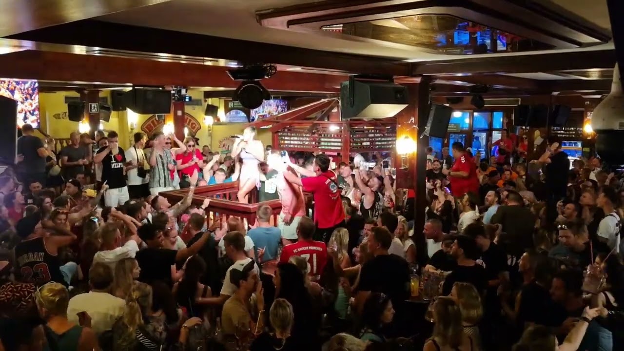 Sommerhit 2023 - Mädchen auf dem Pferd | Malin Brown LIVE | Bierkönig | Mallorca | 27.08.23