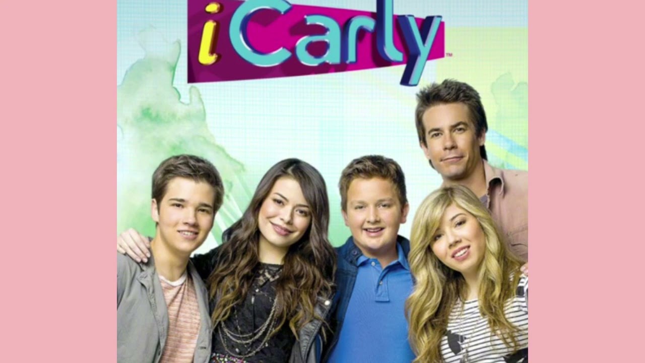 Leave It All To Me (iCarly theme song) Cover | Isy’s Reaction