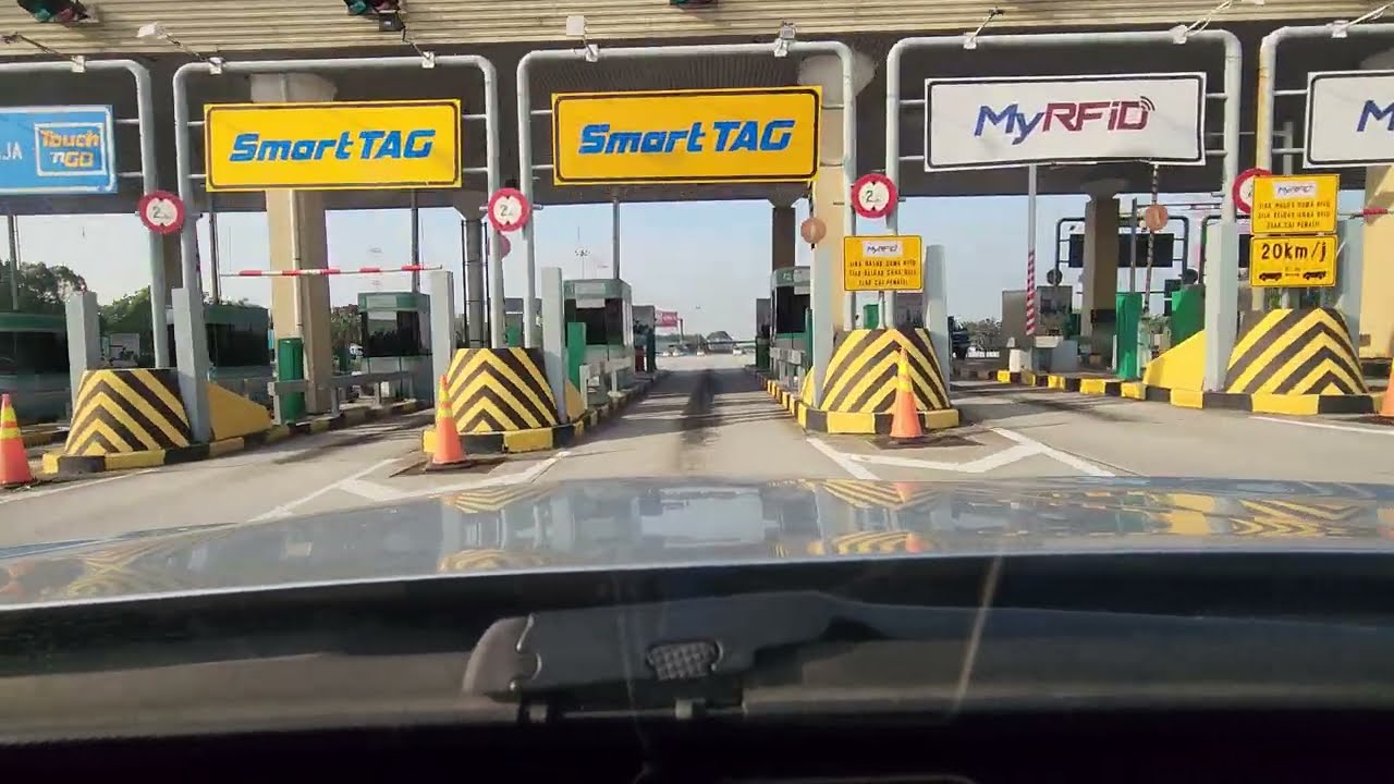 Drive to Kuala Lumpur International Airport KLIA Terminal 1 and Parking Block A Sepang Selangor