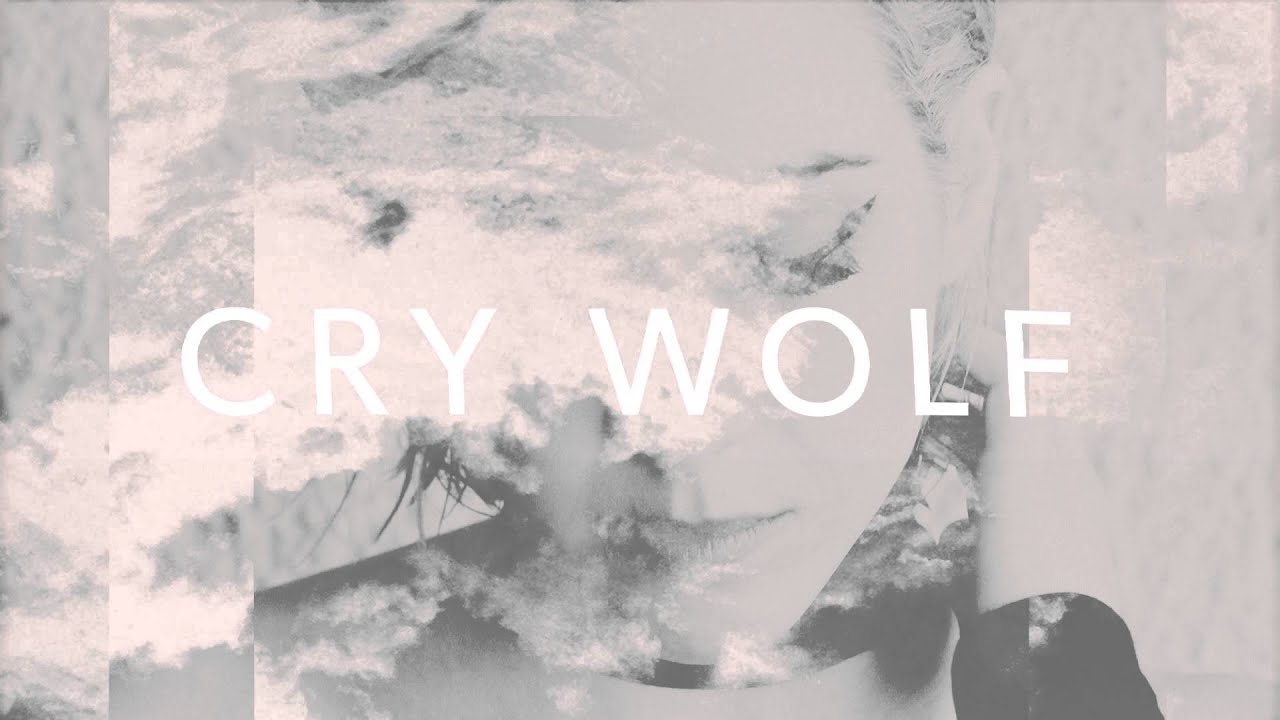 Luna Shadows - Cry Wolf (Audio)
