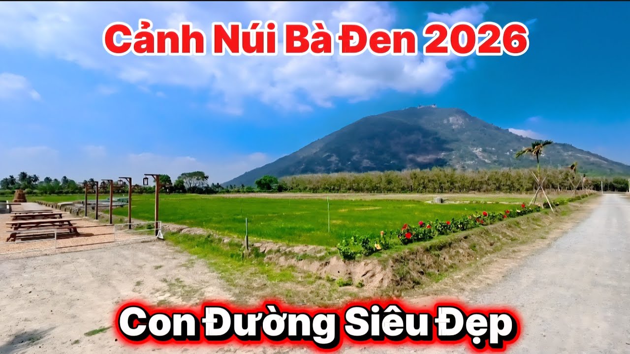 Откройте для себя тропу у подножия горы Ба Ден в 2026 году: «Небольшое кафе с видом на горы».