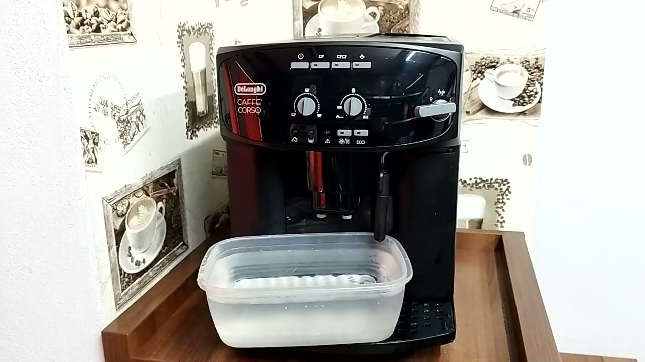 Delonghi Caffe Corso v&iacute;zkőold&aacute;sa