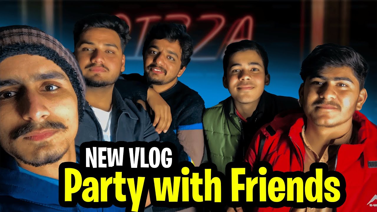 New Vlog | Partying with Friends | Dinner Night Fun 🎉🍕 | Hamza Fortabbasia