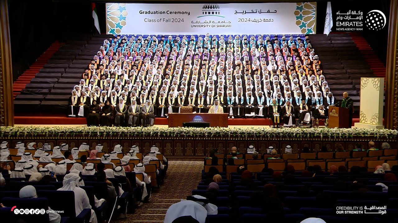 سلطان بن أحمد القاسمي يشهد تخريج دفعة 