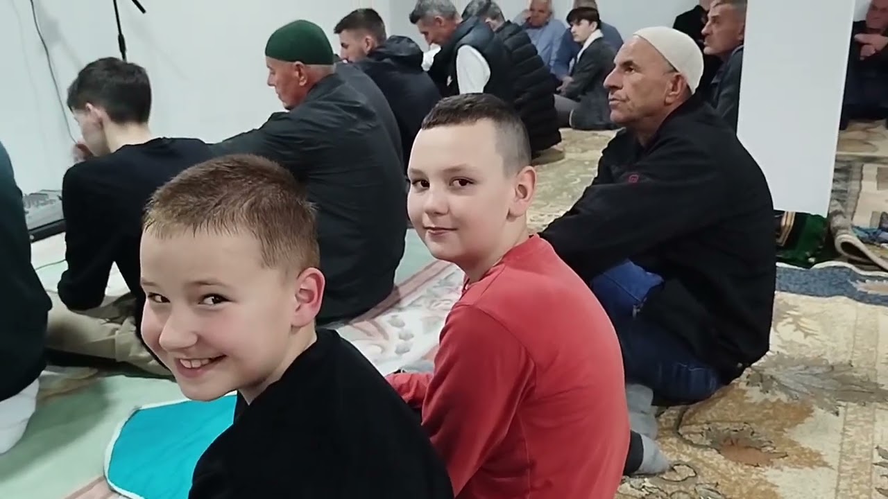 TINJA DONJA - CENTAR: Oko 250 postača zajedno iftarilo u novoizgrađenoj džamiji!