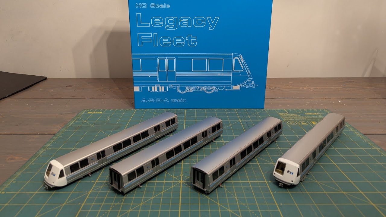 Rapido Trains BART Legacy Cars: A-B-B-A Set - Unboxing and Review