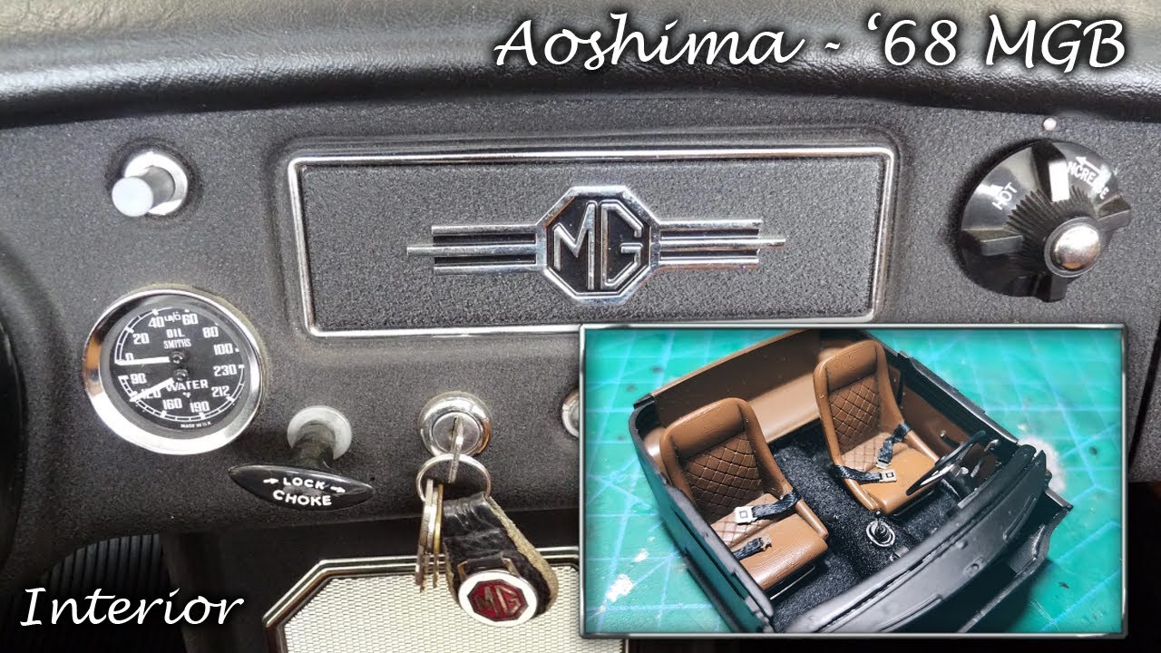 Aoshima - 68 MGB - Interior