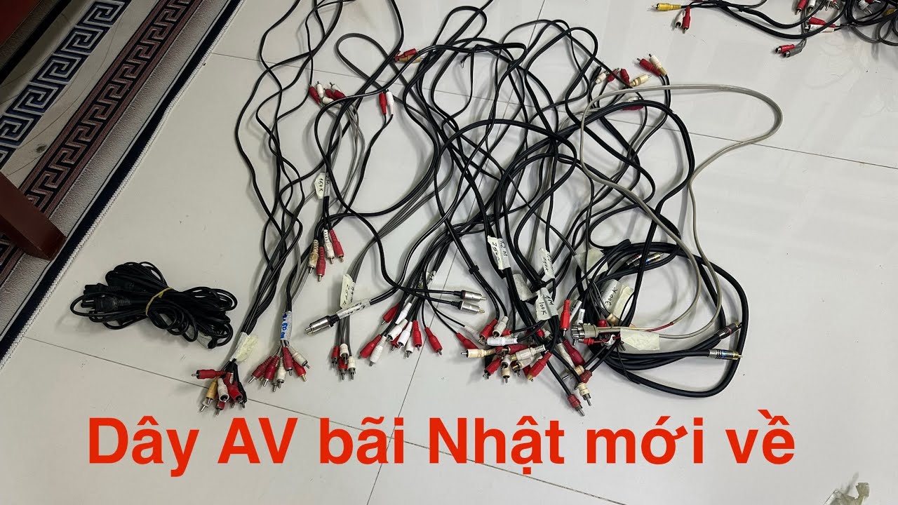 Dây AV bãi Nhật về, giá từ 50k, 100k, 120k, 150k, tất cả hàng xịn xò, ae xem và chọn nhé