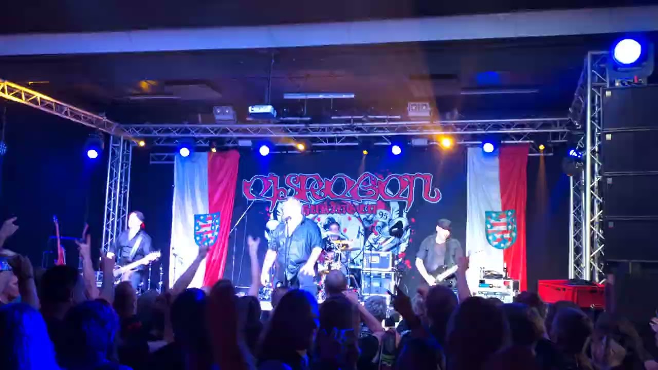 Eisregen   die Rückkehr der ElektroHexe   Live @ Hellraiser Leipzig 17 08 2024