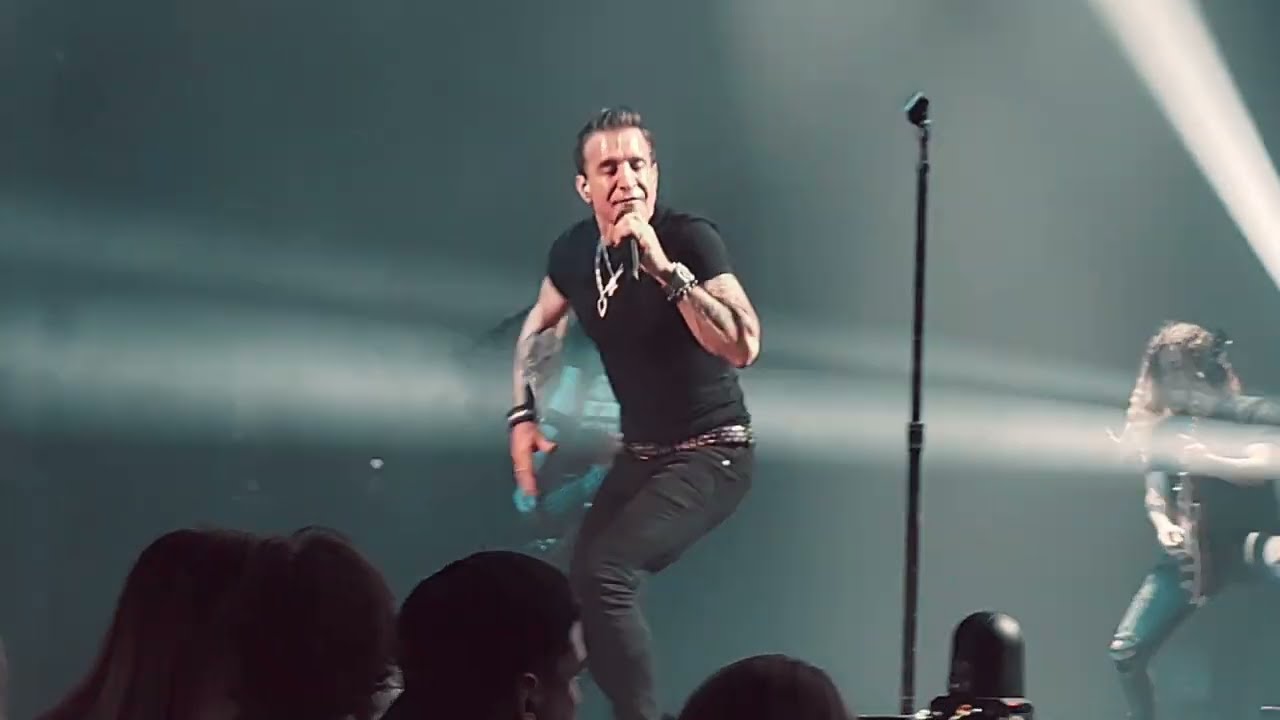 Scott Stapp Black Butterfly(1st time sung live) Tulsa Ok 12-30-2023