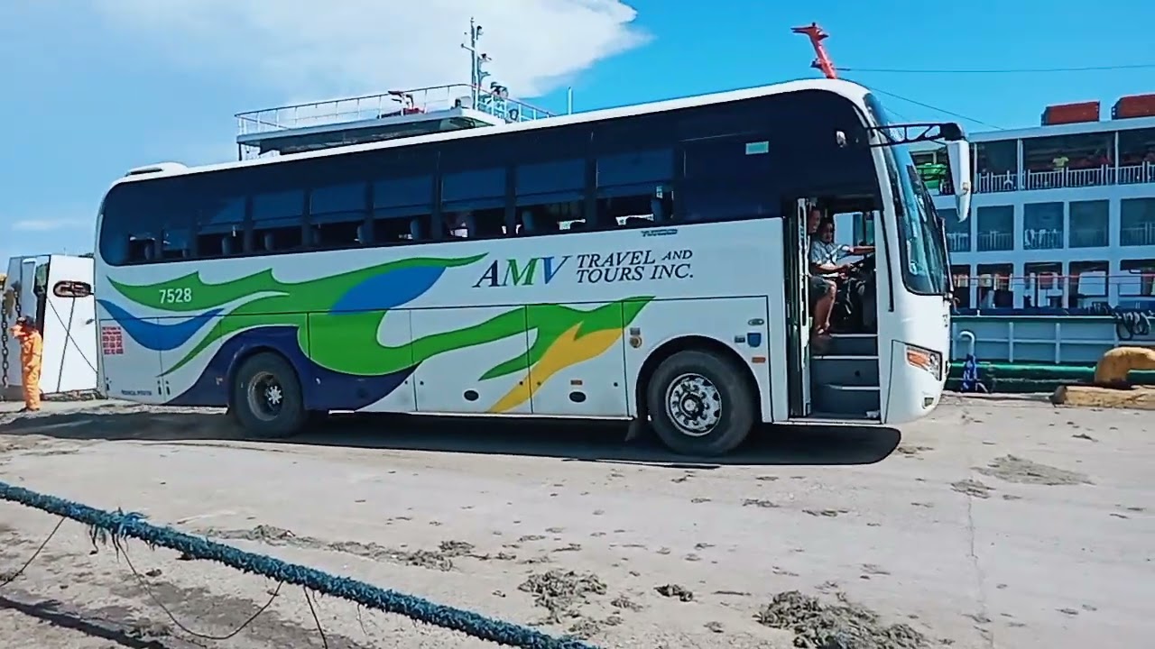 7 units of ELAVIL unload montenegro lines at matnog port from northern samar to ncr