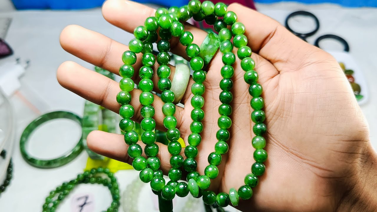 Awie_Gemstone sedang live sekarang!