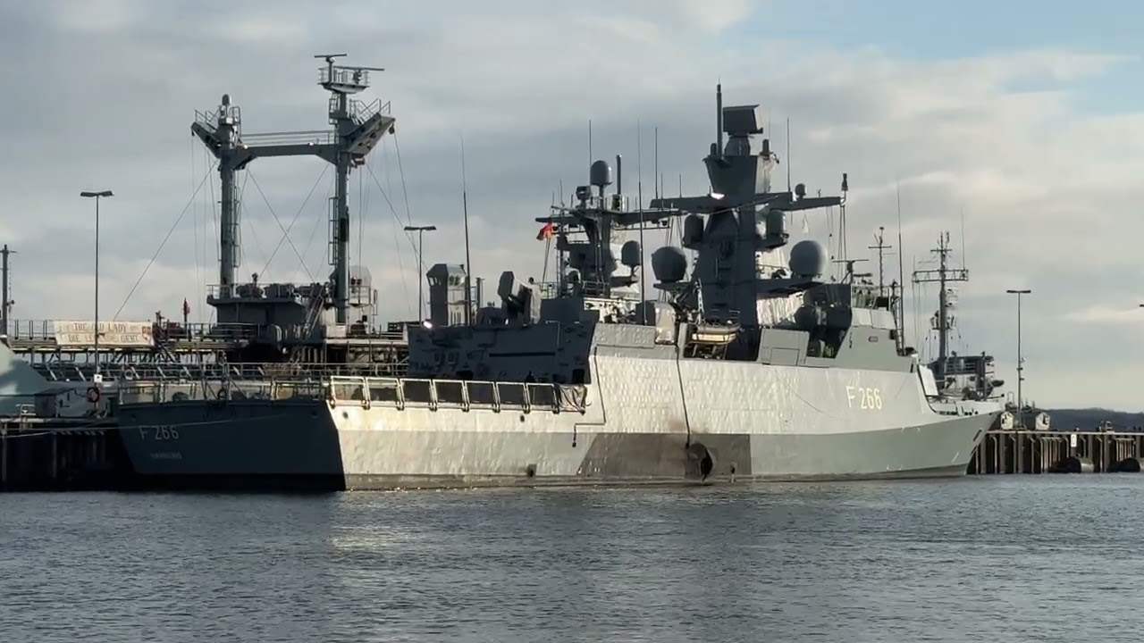 Korvette EMDEN (F 266) im Marinest&uuml;tzpunkt Kiel am 11.3.2025