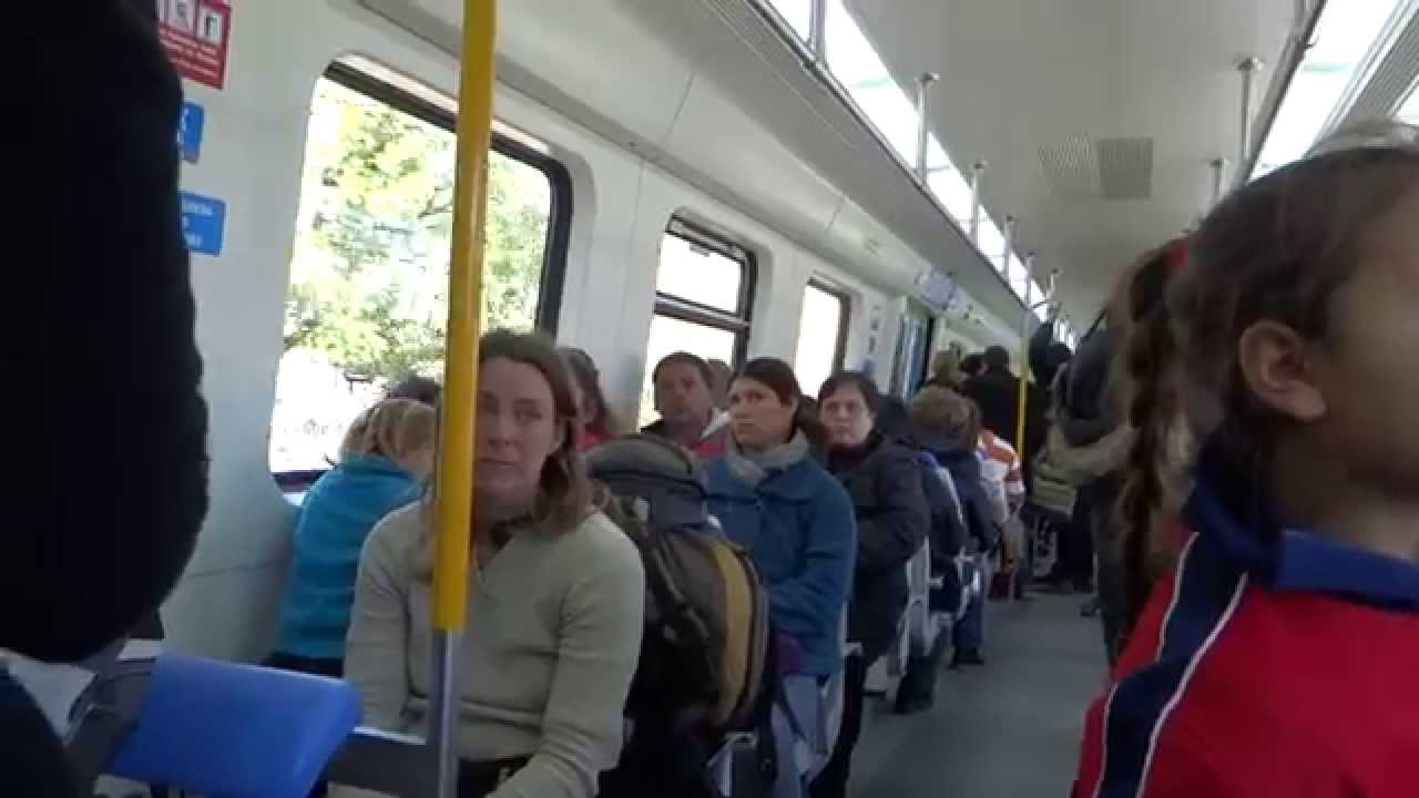 Nuevo tren eléctrico, linea Roca. Tramo Lanús Banfield.-