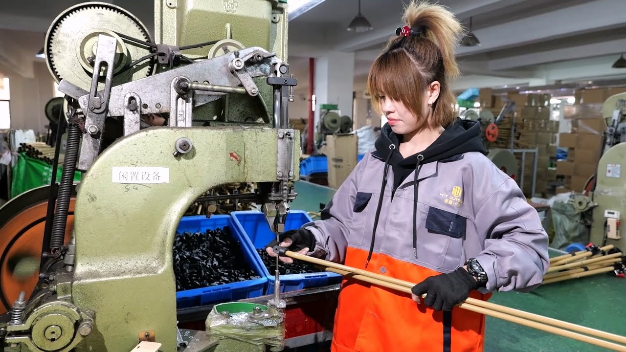 Фабрика массового производства уличных складных стульев