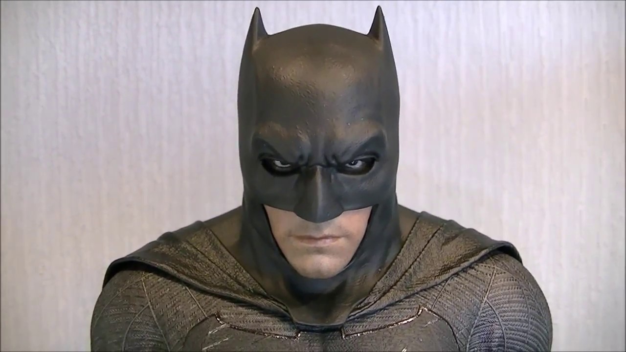 Hot Toys BVS Batman Pose Tips & Tricks