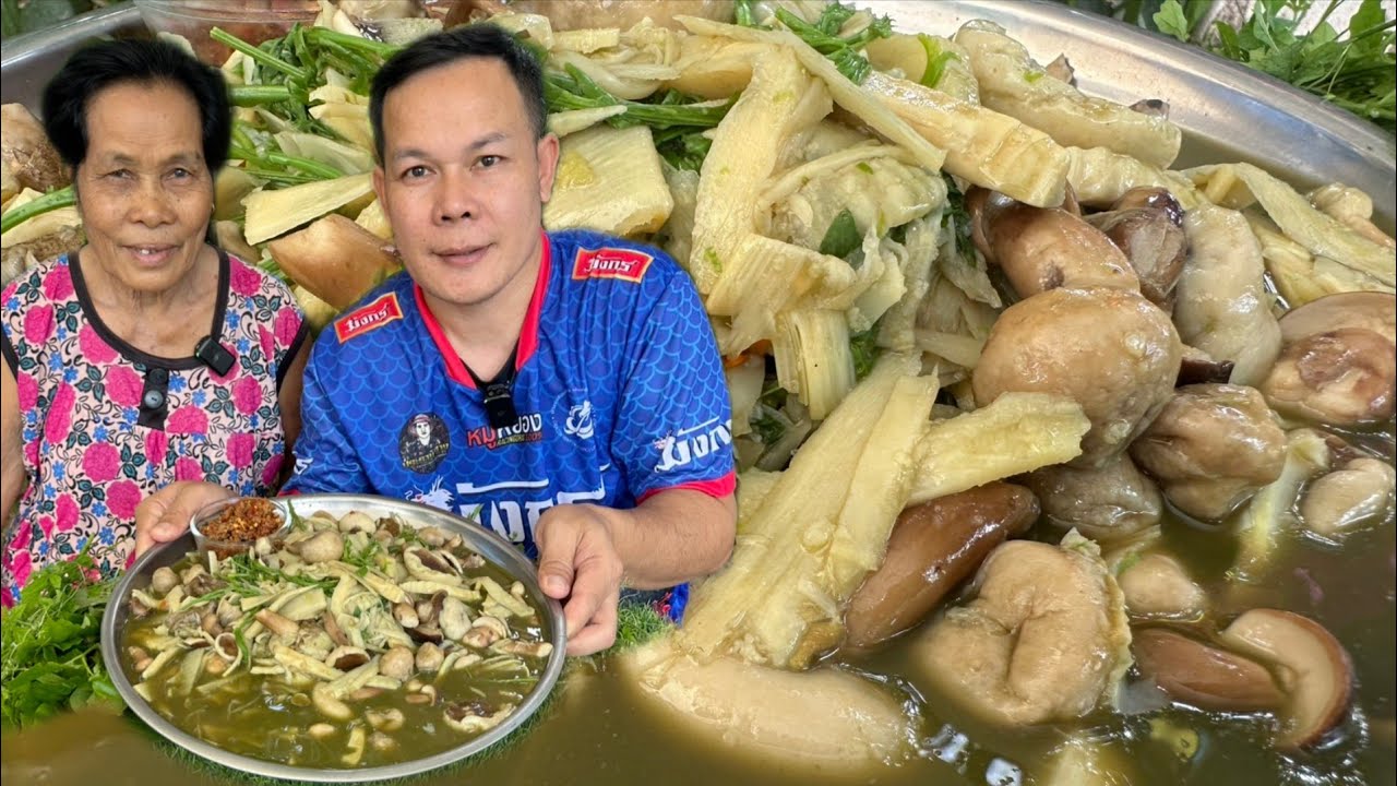 พามาแกงหน่อไม้สดซดน้ำฮ้อนๆใส่เห็ด3อย่างเห็ดขมเห็ดขอนเห็ดฟาง