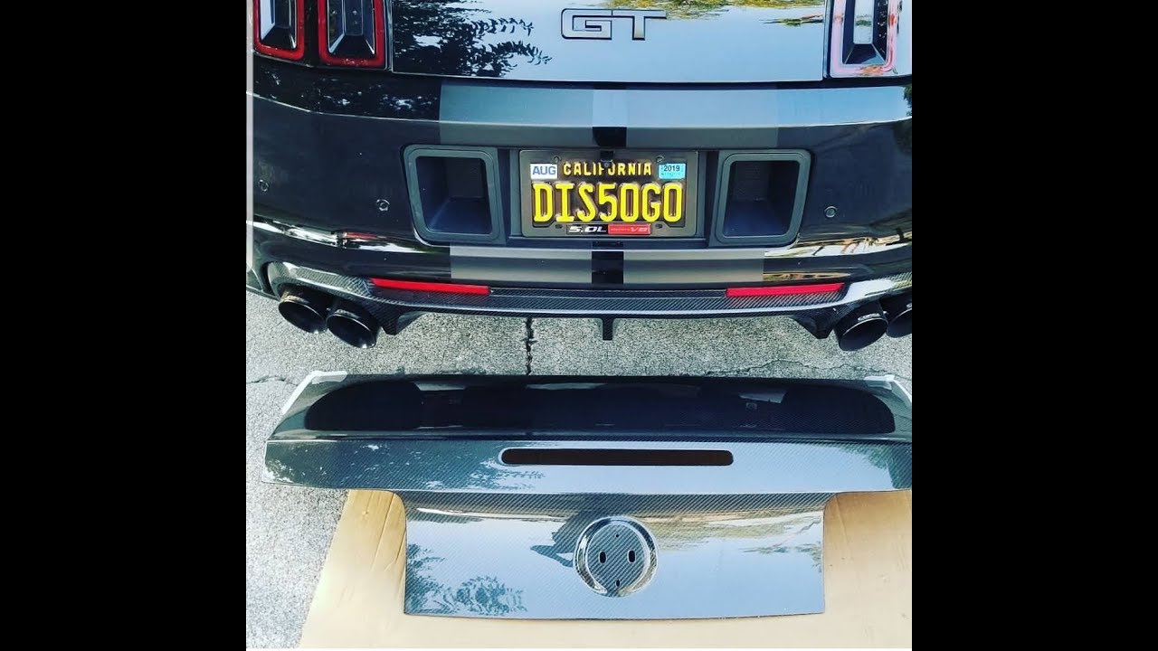 Mustang TruFiber Carbon Fiber CS3 Trunk
