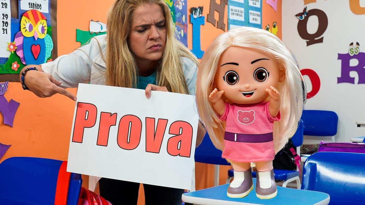 AVENTUREIRA ROSA VIROU ALUNA DA ESCOLINHA DO LUCCAS NETO