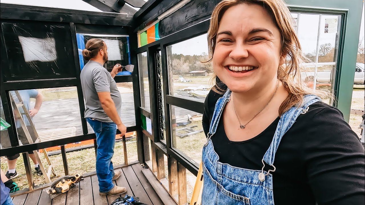 I may live in this greenhouse (Doing dangerous things) | VLOG