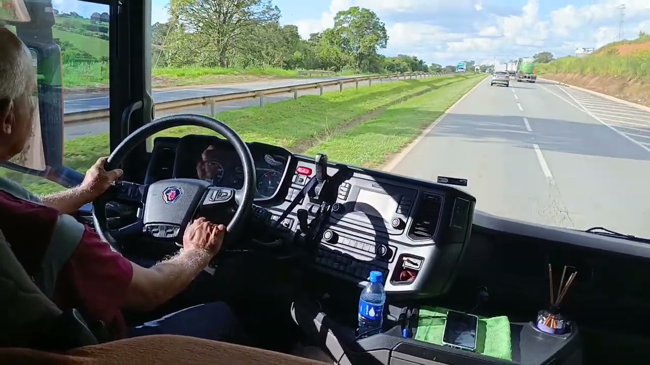 EP143/ABR/26 BR 381 EM DIRE&Ccedil;&Atilde;O AO NORTE DE MINAS 
