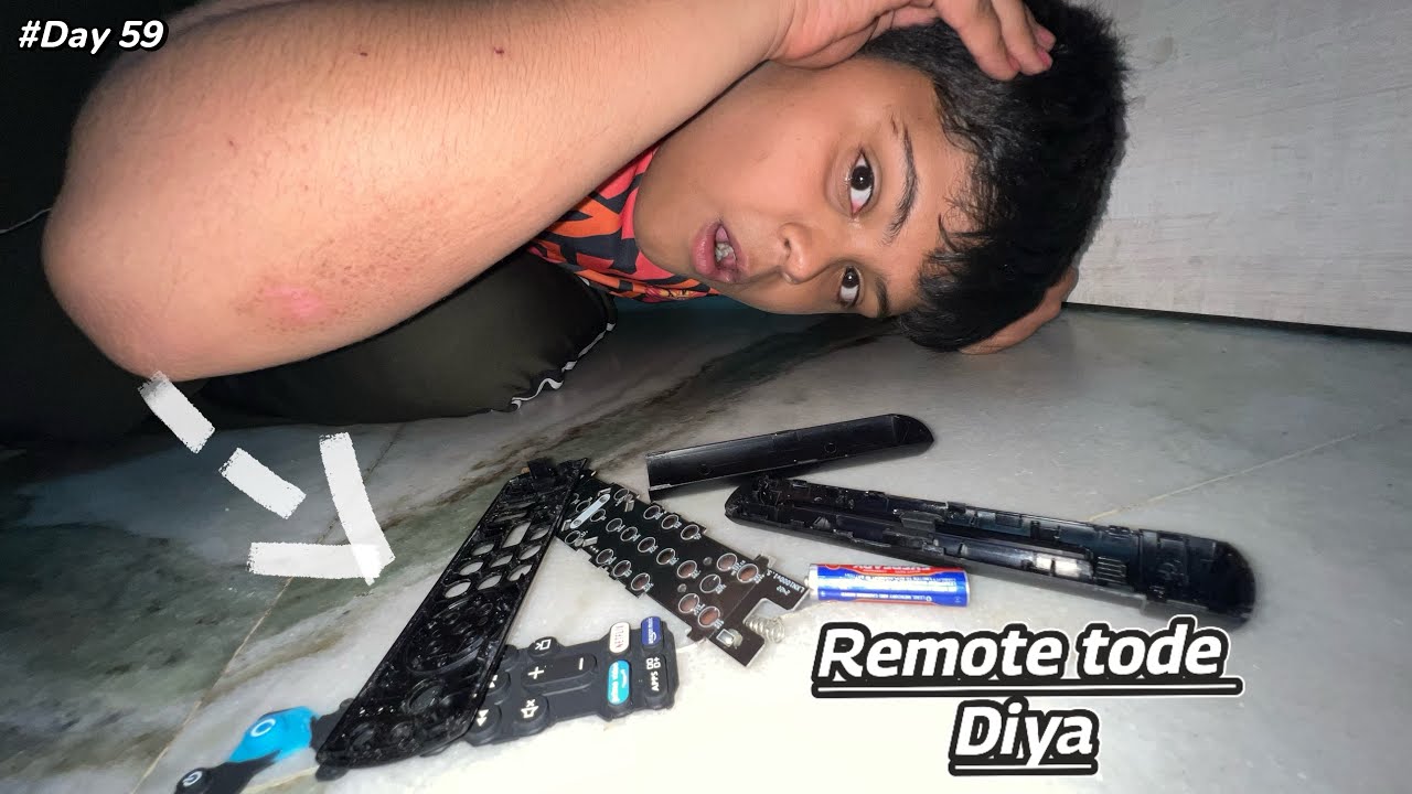TV remote se ye kya nikla😱