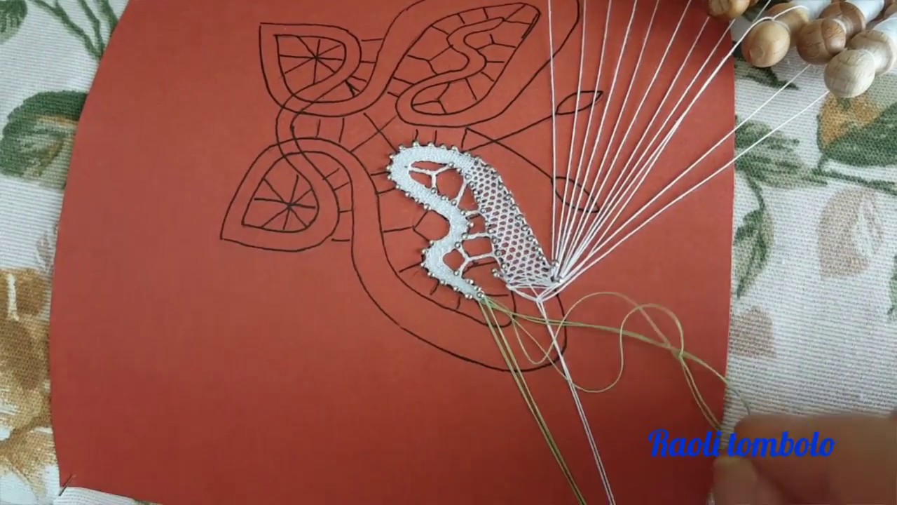 Merletto a tombolo - Progetto Farfalla #3: barrette con filo magico ( fil miracle)