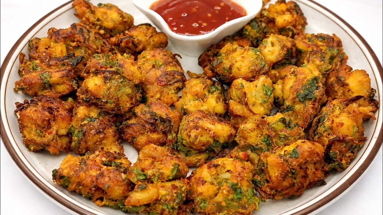 🔥 Crispy Chicken Pakora/Pakoda 😛 Perfect Chicken Fritters Recipe By Food Flourish