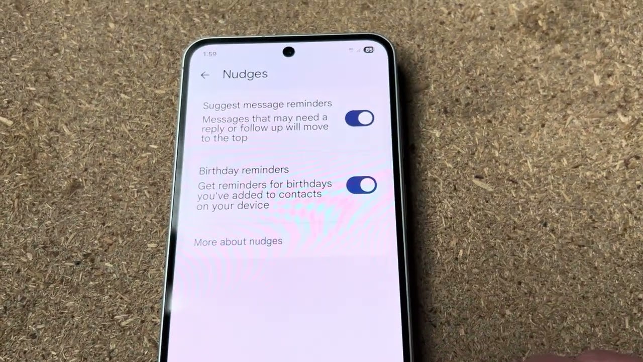 How to hide reply and birthday reminders message in Samsung