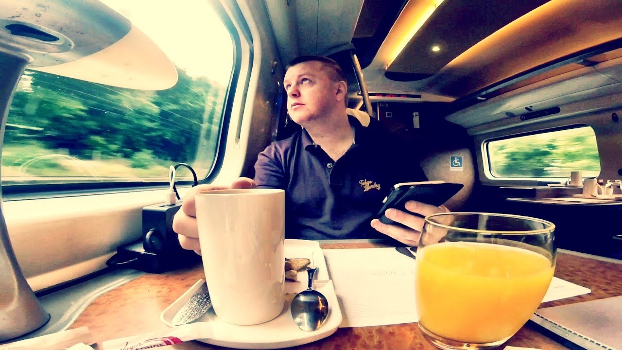 VIRGIN TRAINS FIRST CLASS - London Euston to Liverpool Lime Street