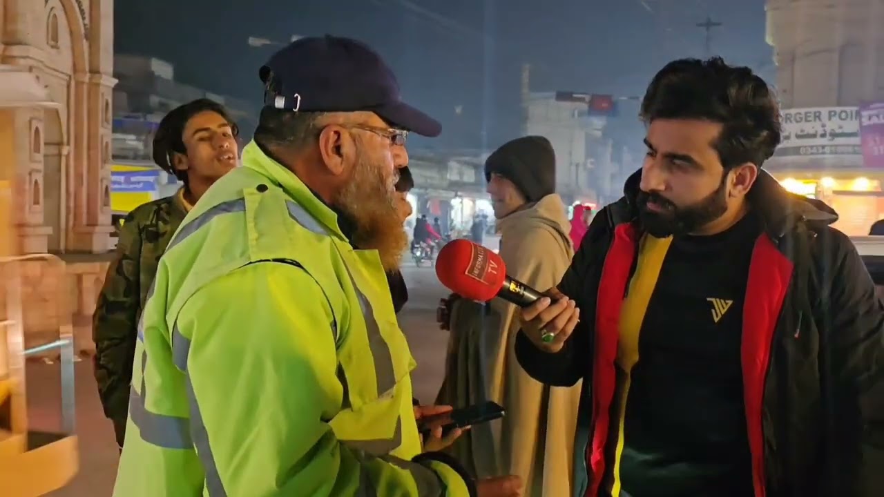 جہلم ٹریفک پولیس اور امریکن شہری خاتون کے درمیان پیش آنے والا واقع 