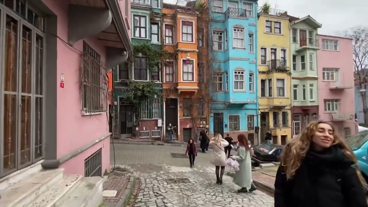 #istanbul #Balat#kırmızı #Rum okulu