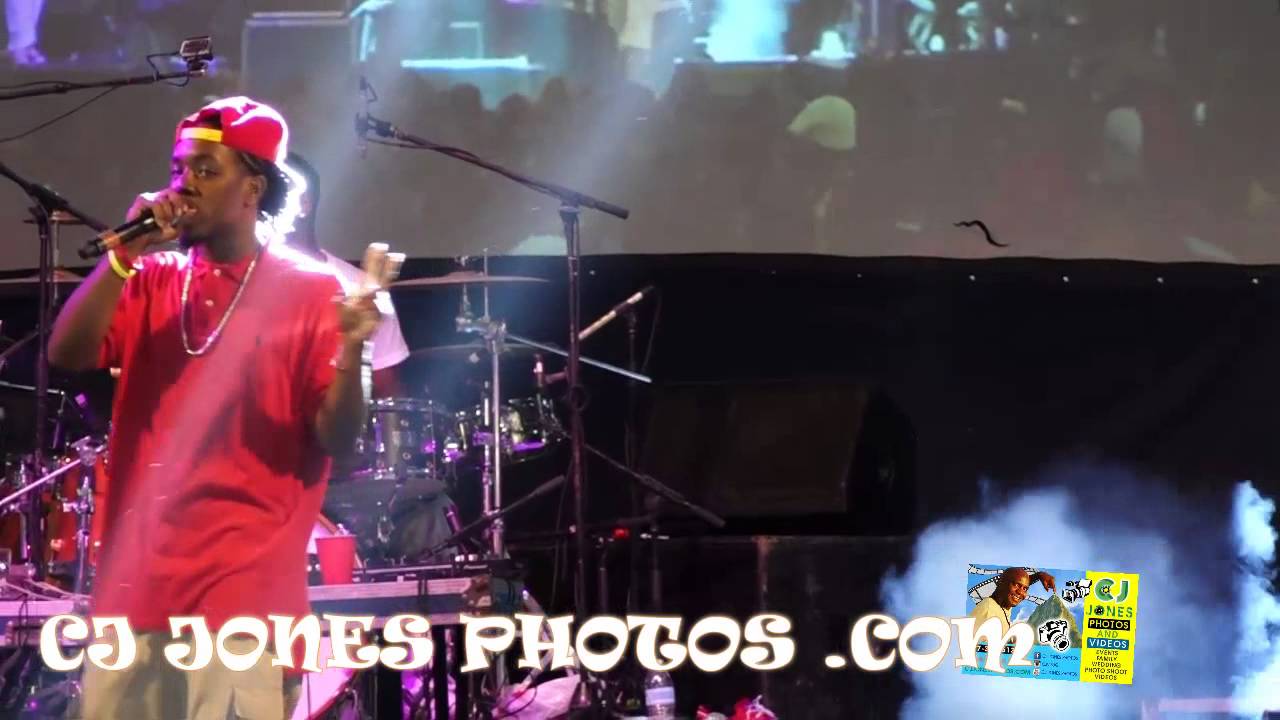 Sisa live in St. Thomas Village 2015
