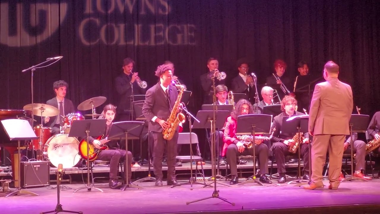 Tyler Varlack Lead Tenor Sax - Five Towns College Winter Jazz Concert Song #4